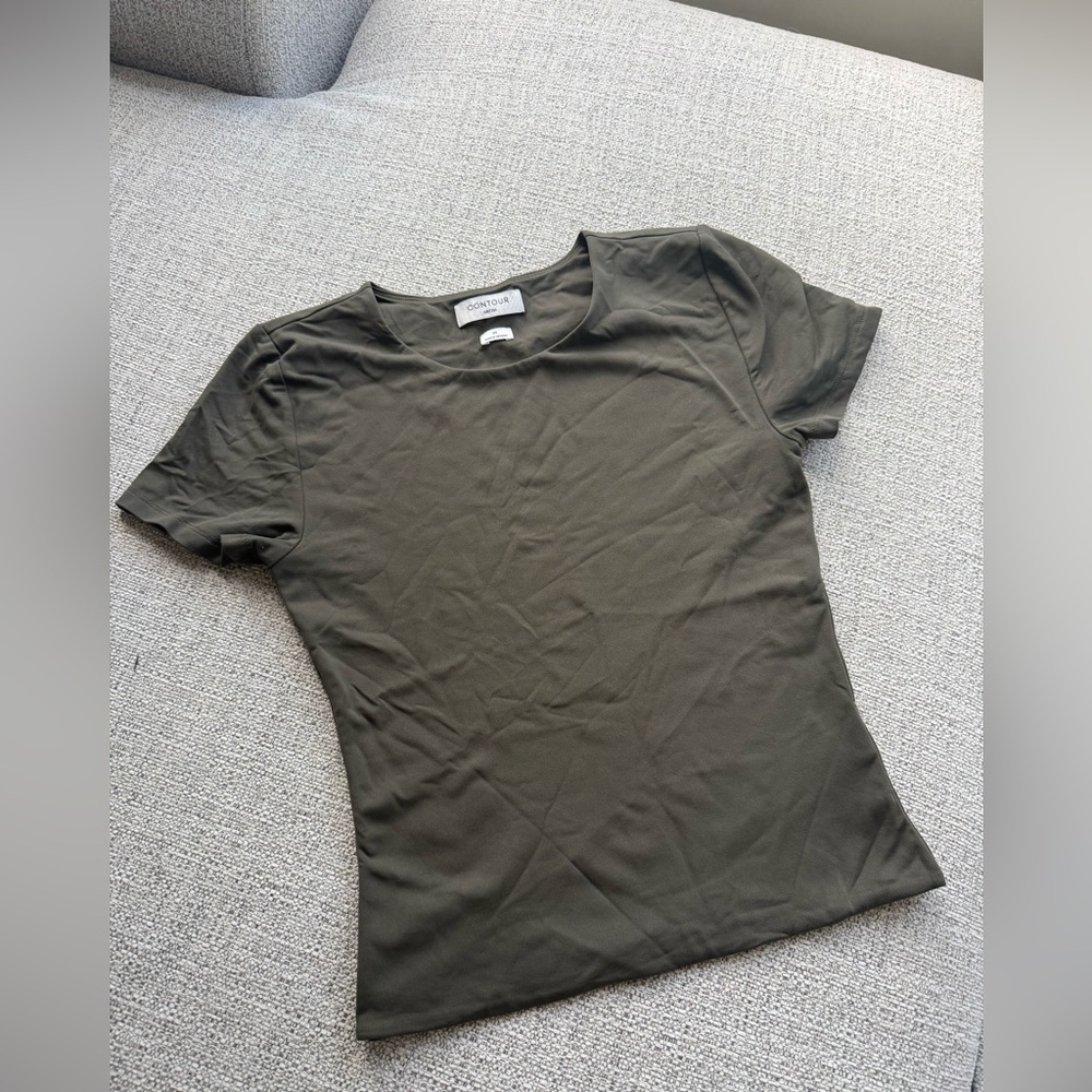 Aritzia Olive Crewneck Short Sleeve Tee